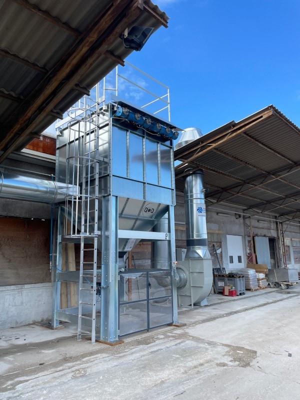 Impianto di aspirazione e filtrazione dell’aria per azienda ceramica